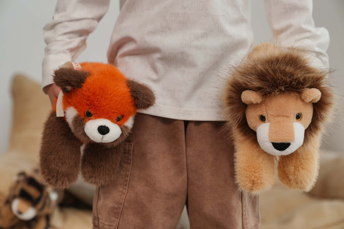 One Love Rusty Red Panda - 40cm