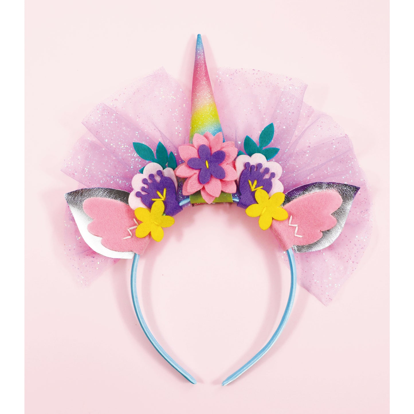 Design and Dress Up Fantastic Unicorn